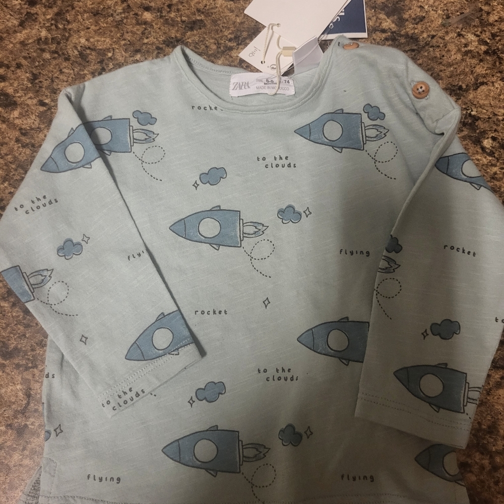 Zara long sleeve rocket ship shirt NWT - Picture 3 of 3